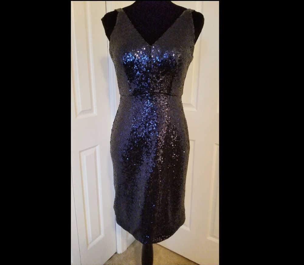 NWOT Sequined Cocktail Formal Wedding Party Dress